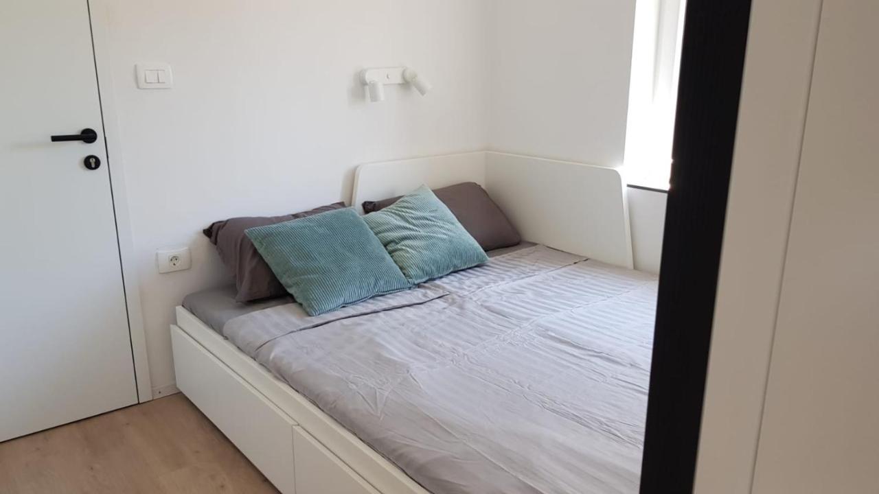 Peaceful Cherry Place Apartment Portoroz